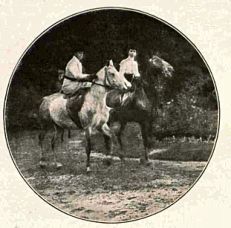 Księżna Czosnowska z córką Nuną na przejażdżce. Źródło: "Wieś ilustrowana", z. 2 z lutego 1912 r., s. 25.