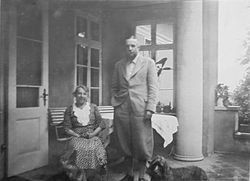 Opatówko, pow. wrzesiński,
Od lewej: NN, Stanisław Rurek
18.06.1933r.,
Z archiwum rodzinnego Anny Nowickiej