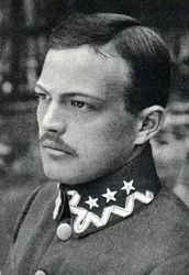 Mieczysław Makary Smorawiński
jako kapitan Legionów Józefa Piłsudskiego
1916 r.,
Z archiwum rodzinnego Marii Zagrodzkiej
