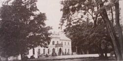Września, pow. wrzesiński, Pałac  Edwarda Ponińskiego h. Łodzia z 1870 r., później w rękach rodziny Mycielskich
fotografia z ...