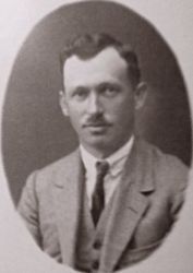 Czesław Bacciarelli
w 1925 r.,
ojciec
Ryszarda Bacciarellego,
z arch. rodz. Ryszarda Bacciarelliego